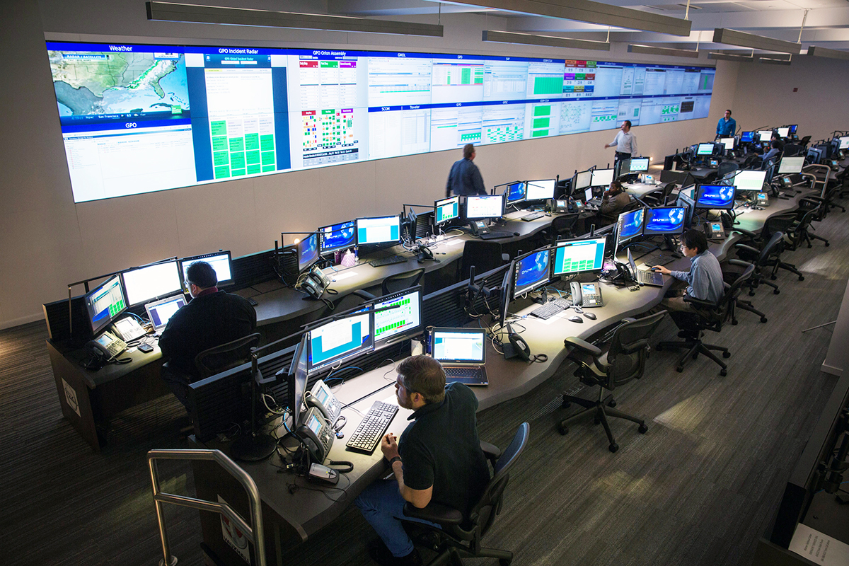 minimum specs for dedicated server